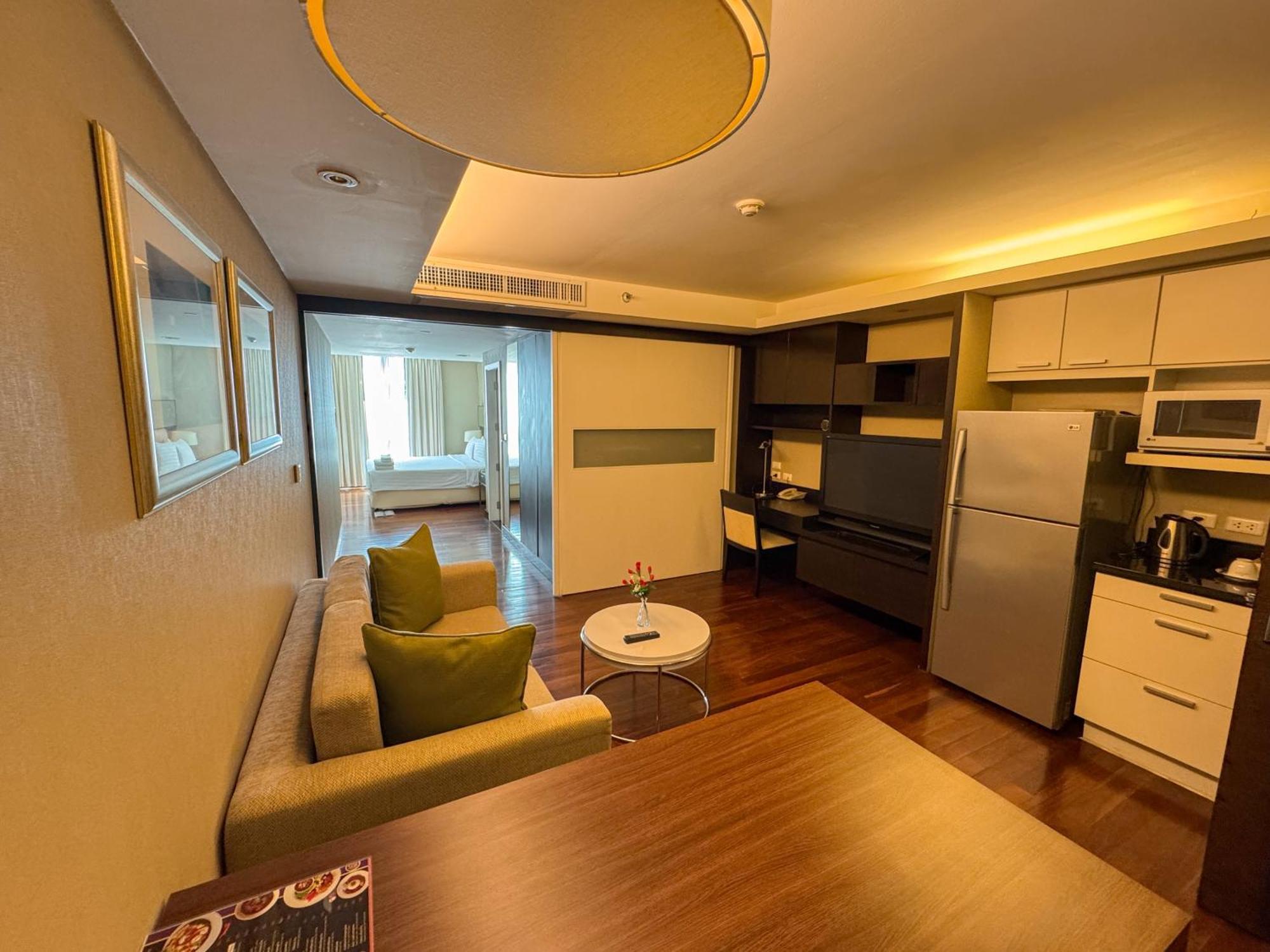 The Narathiwas Hotel & Residence Sathorn Bangkok Exteriér fotografie